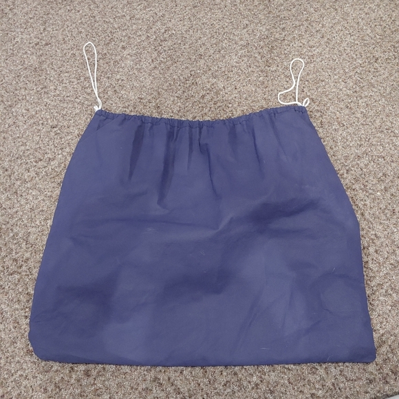 Dooney & Bourke Green & Brown Leather Handbag - Picture 12 of 12